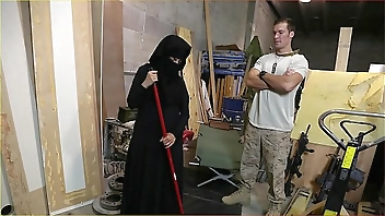 TOUR OF BOOTY - US Soldier Takes A Liking To Sexy Arab Servant