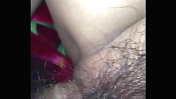 Chị em nện nhau cho vui