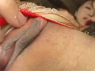 Nippon teen's pussy on display in Tokyo.